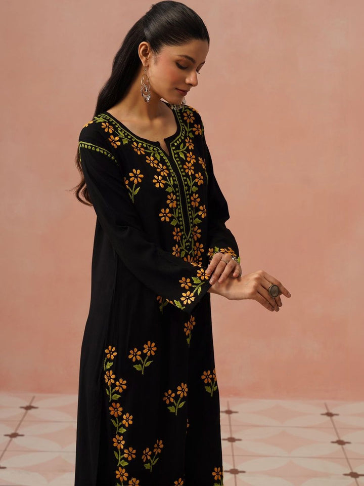 House of Chikankari Women Floral Embroidered Thread Work Kurta