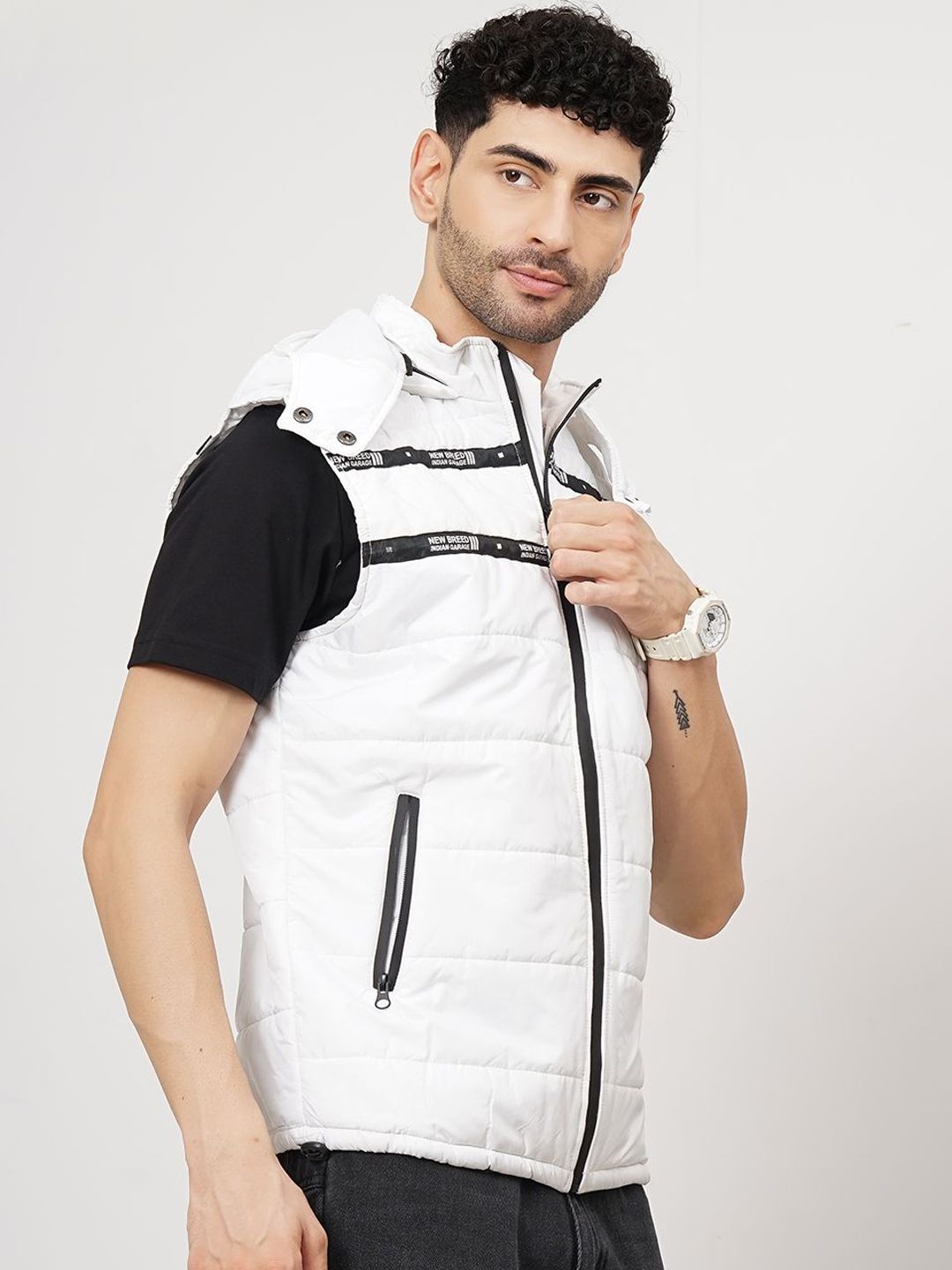 The Indian Garage Co Men Slim Fit Puffer Jacket with Detachable Hood