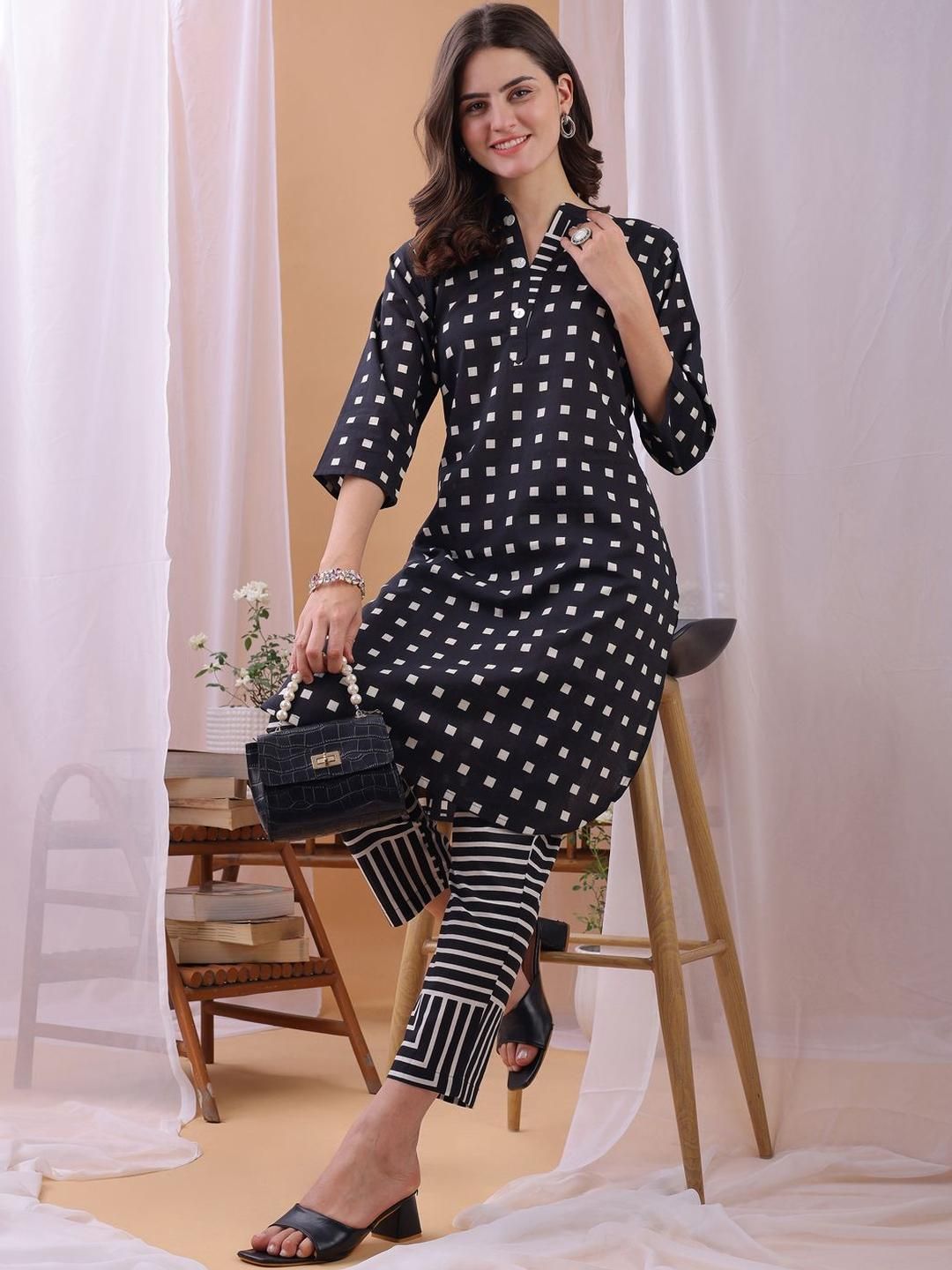 KALINI Women Black Pure Cotton Co-Ords