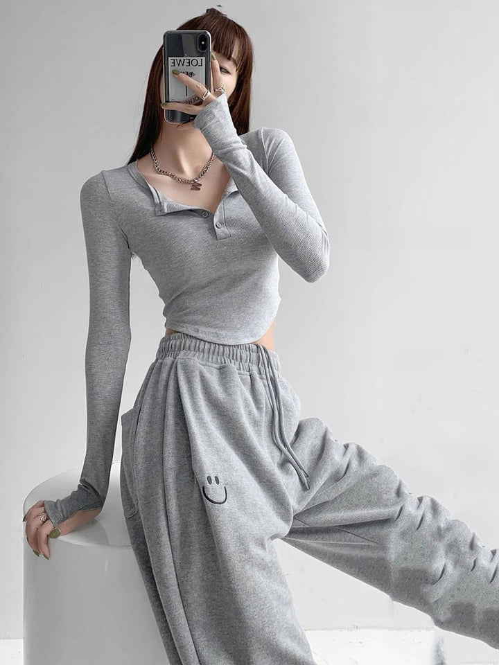 DressBerry Women V-Neck Extended Sleeves Pockets T-shirt