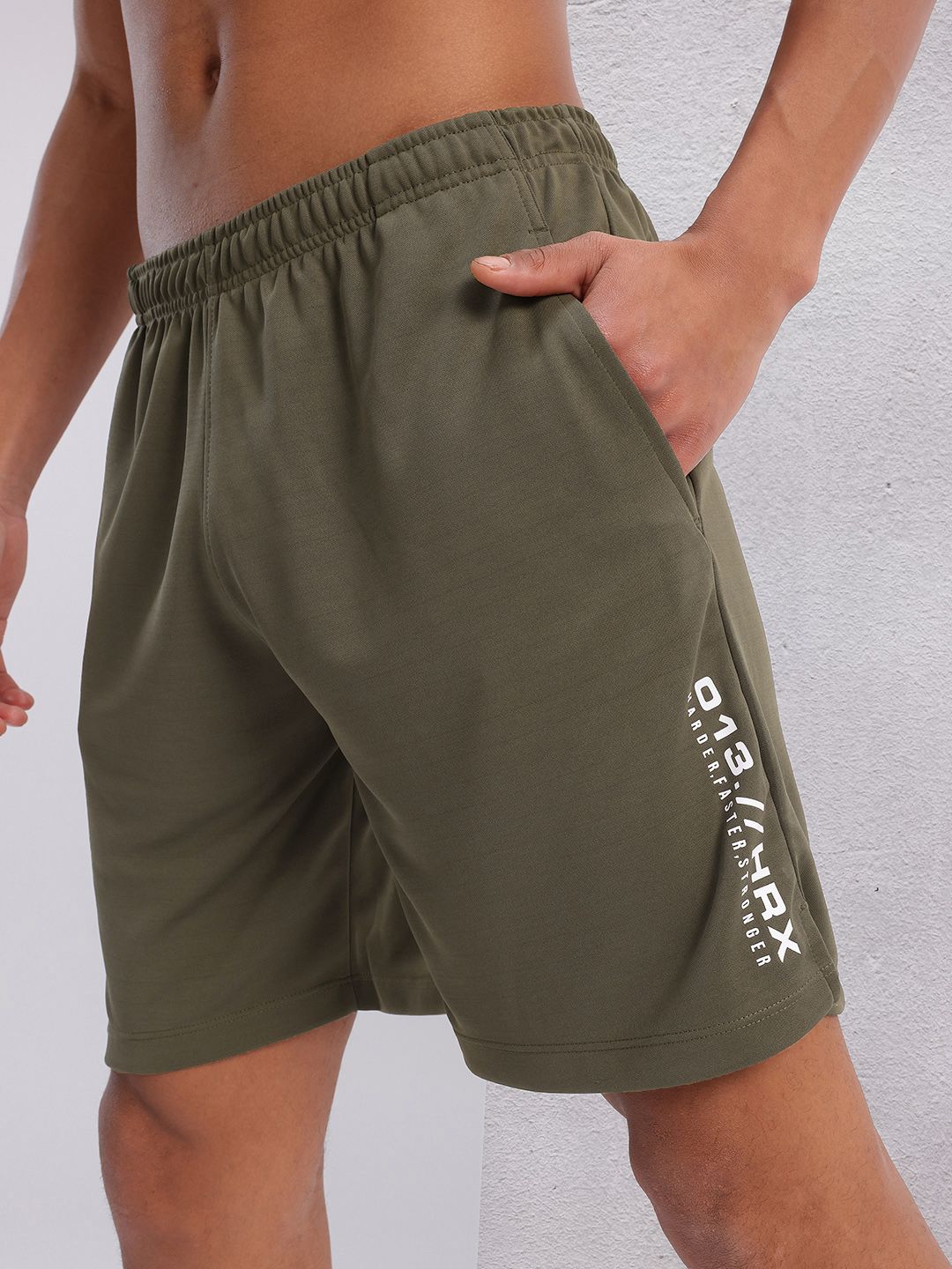 HRX by Hrithik Roshan Men Brand Logo Print Detail Regular Fit Rapid-Dry Training Shorts