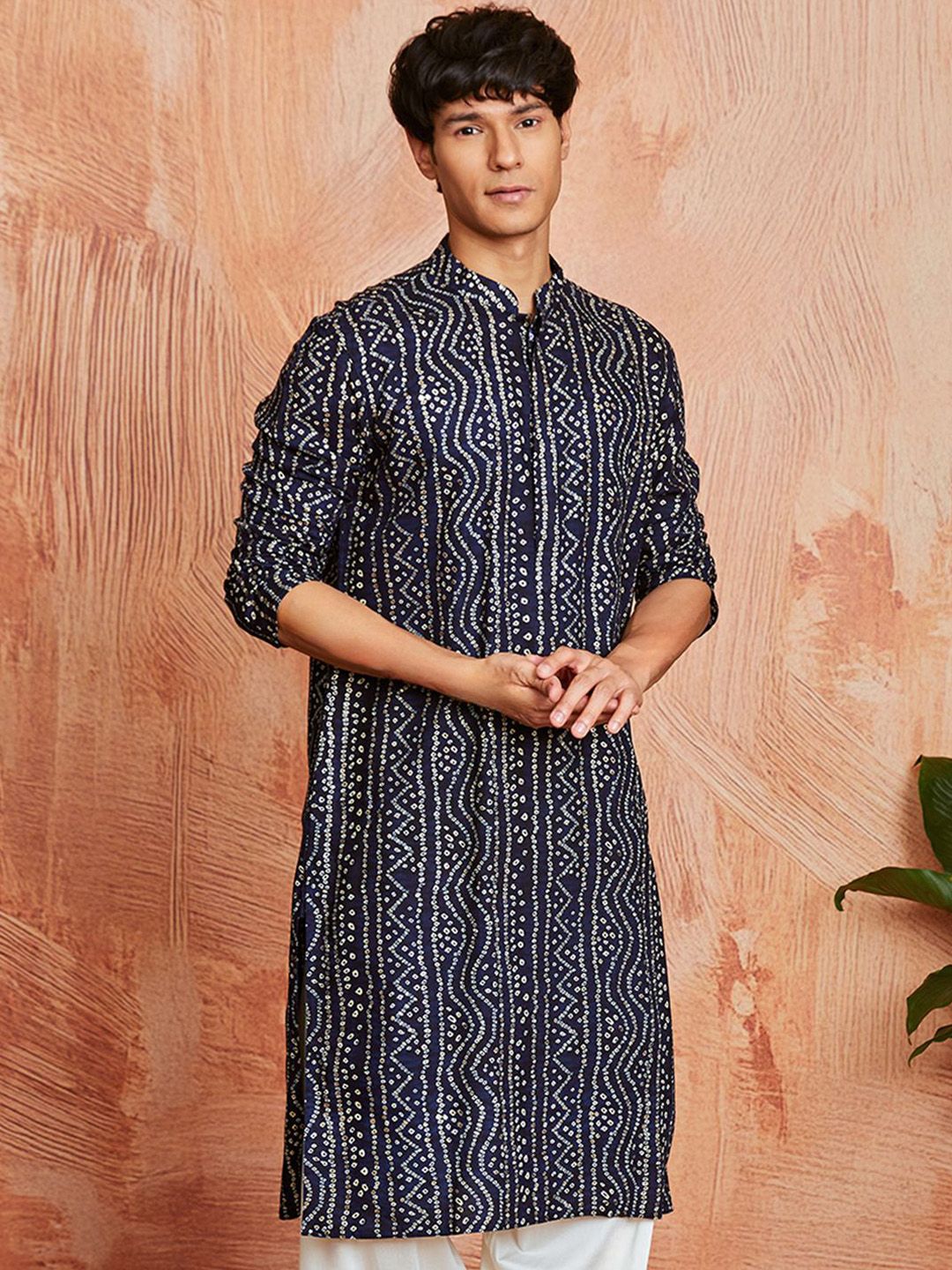 VASTRAMAY Bandhani Printed Mandarin Collar Straight Kurta