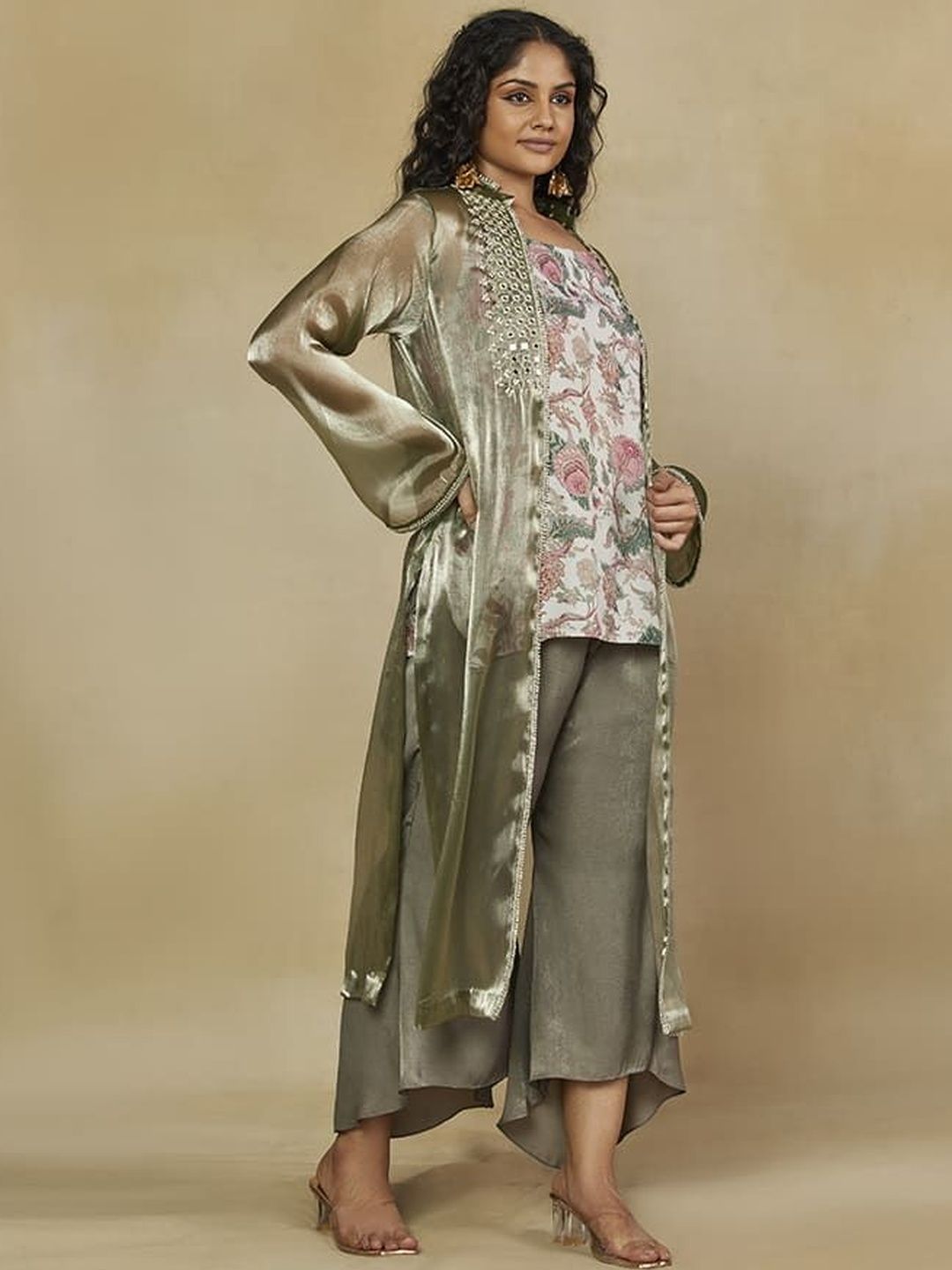 Mamicha Embroidered Top With Shrug & Trousers Co-Ords Set