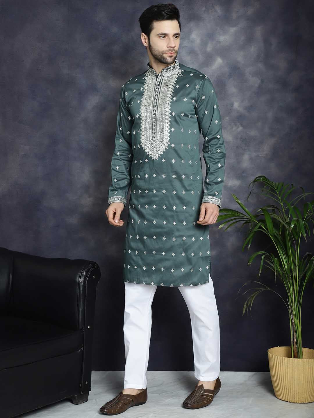 Jompers Ethnic Motifs Embroidered Mandarin Collar Sequinned Straight Kurta With Pyjama