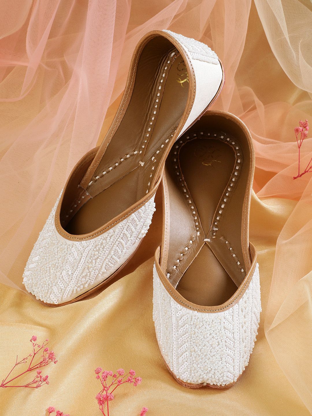 House of Pataudi Beads & Sequins Embellished Mojaris