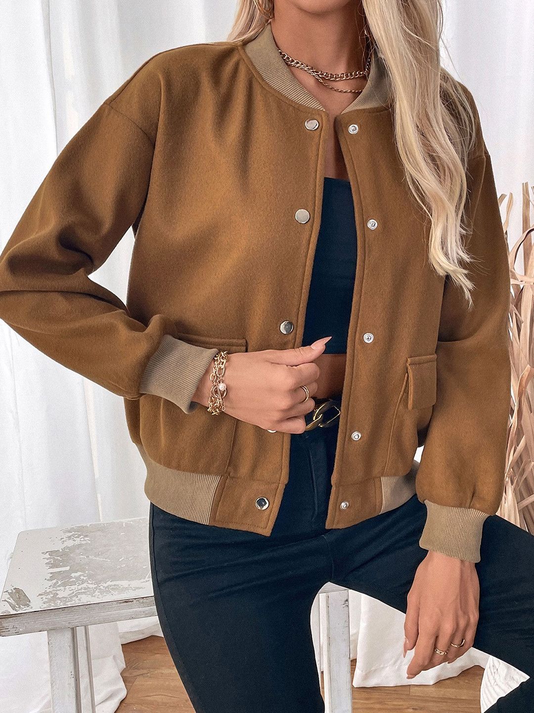 DressBerry Women Stand Collar Solid Casual Tailored Jacket