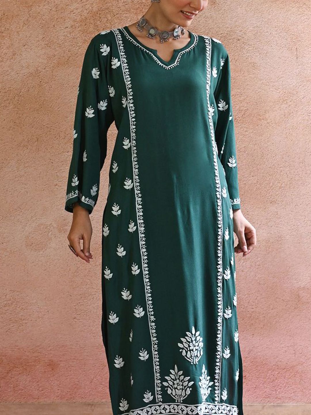 House of Chikankari Women Bottle Green Rayon Chikankari Embroidered Kurta Set