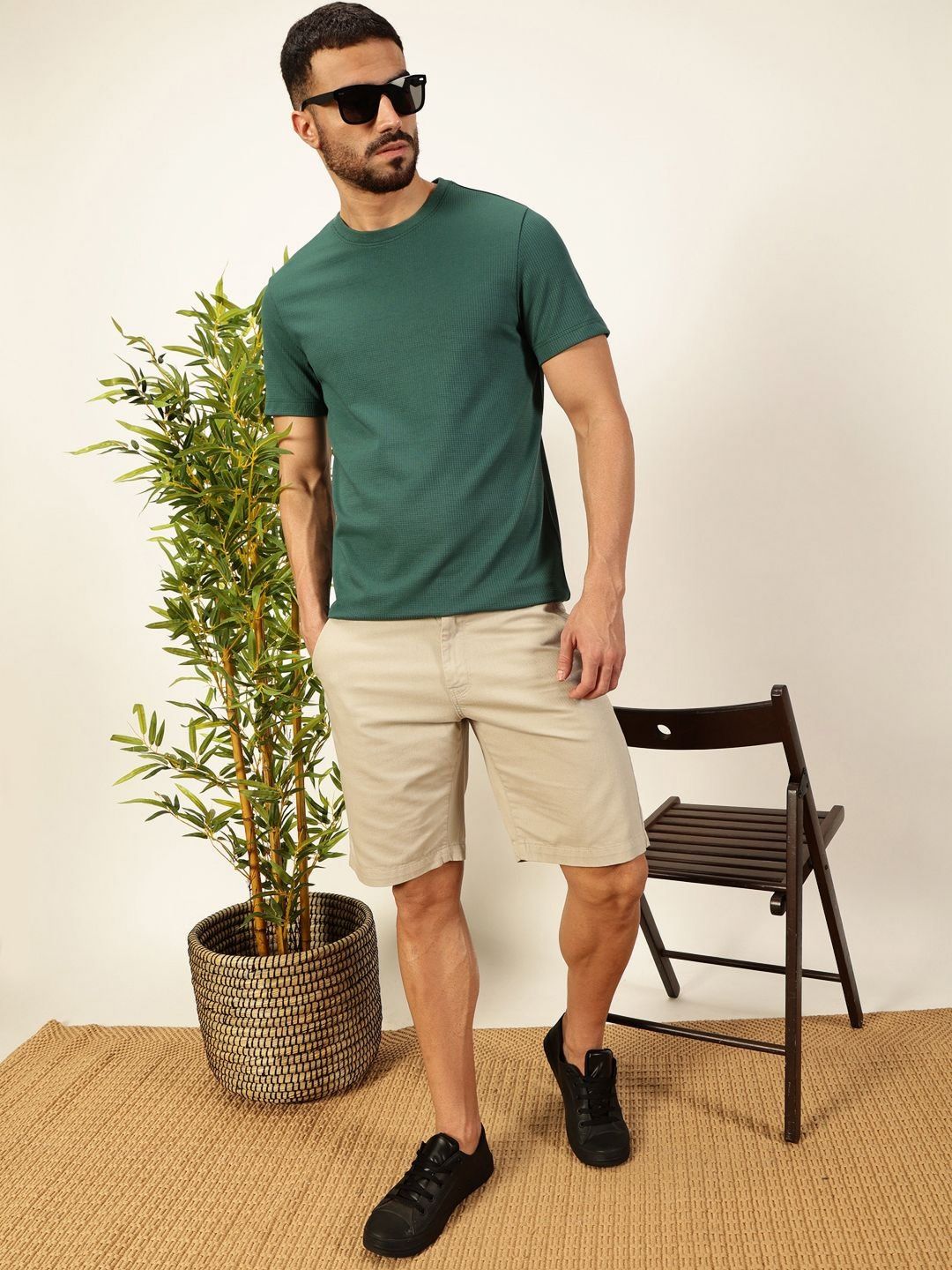 Thomas Scott Men Anti Odour Solid Round Neck T-Shirt