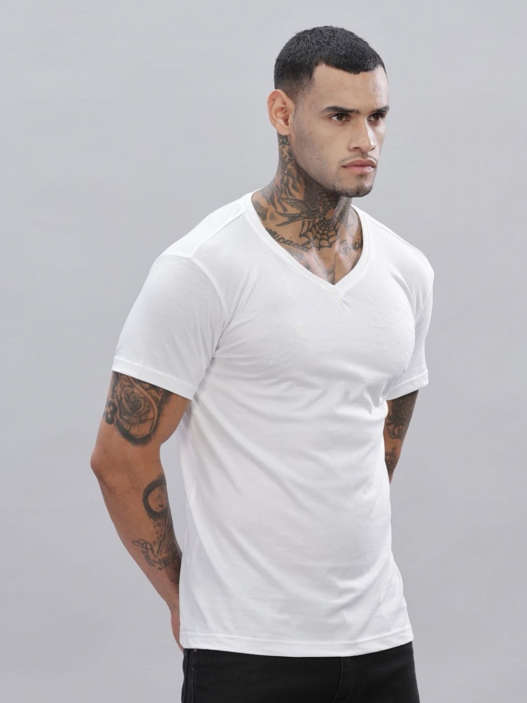 ADRO Lelaki Solid V-Neck Cotton T-shirt