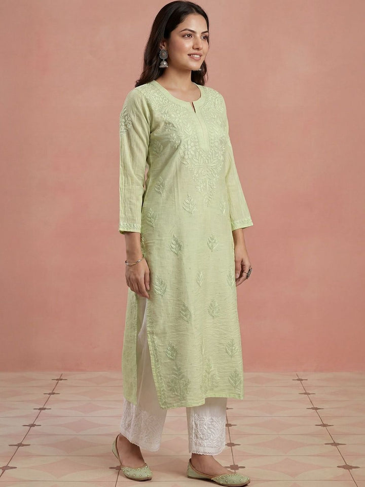 House of Chikankari Women Ethnic Motifs Embroidered Thread Work Chanderi Silk Kurta