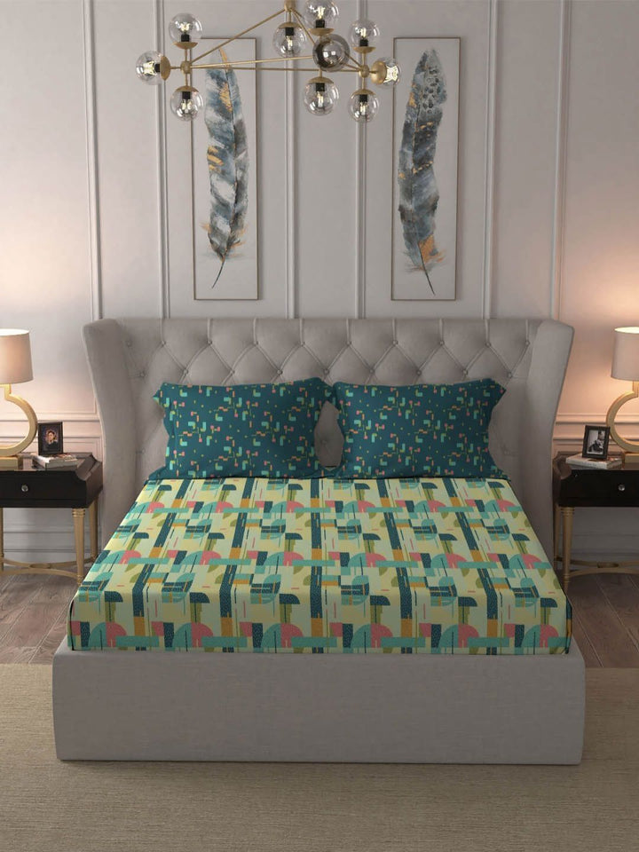 MYTRIDENT Dusk and Dawn Blue & Green Abstract Cotton Queen Bedsheet with 2 Pillow Covers