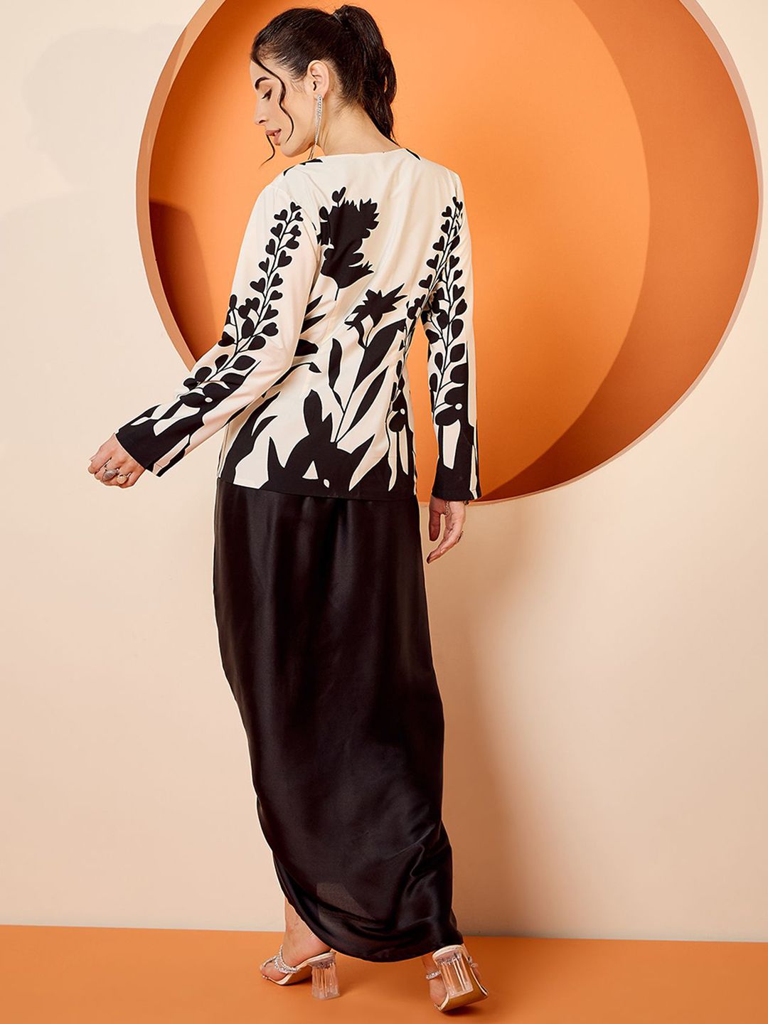 Antheaa Black Floral Square Neck Printed Top & Skirt