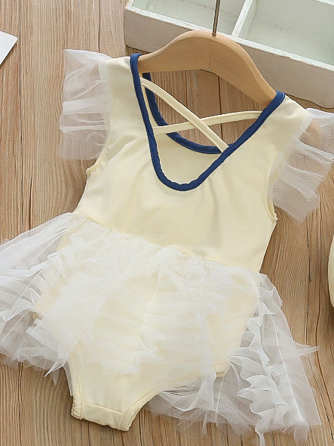 YK Girls Printed Sleeveless Swim Bodysuit
