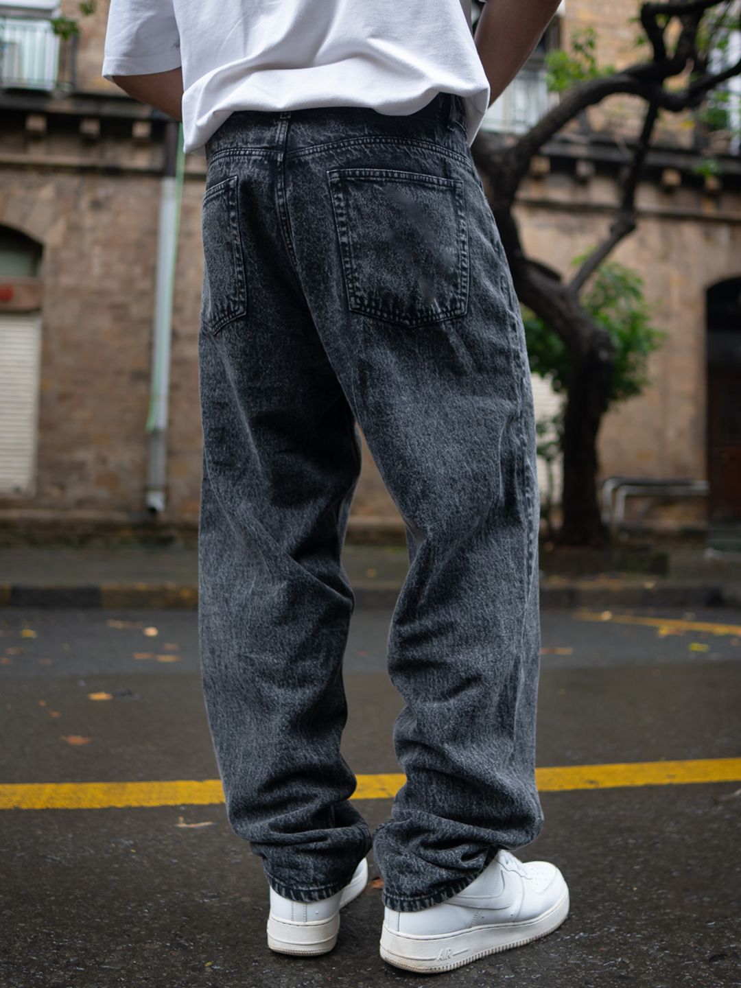 Powerlook Men Mid-Rise Relaxed Fit Heavy Fade Jeans