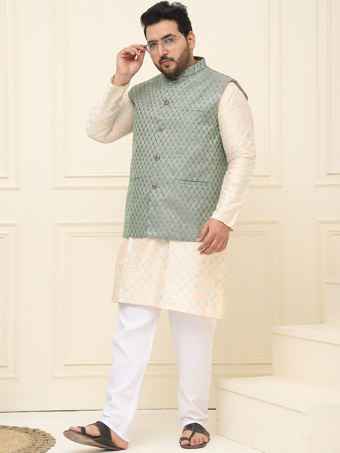 SOJANYA PLUS Men Plus Size Printed Mandarin Collar Nehru Jacket