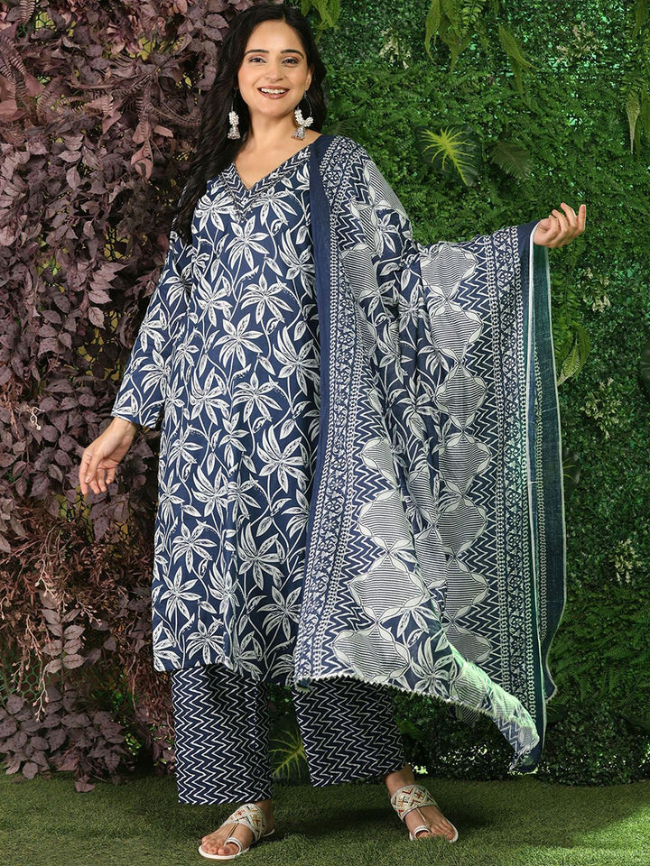 Mamicha Women Floral Printed Regular Pure Cotton Kurta with Palazzos & With Dupatta