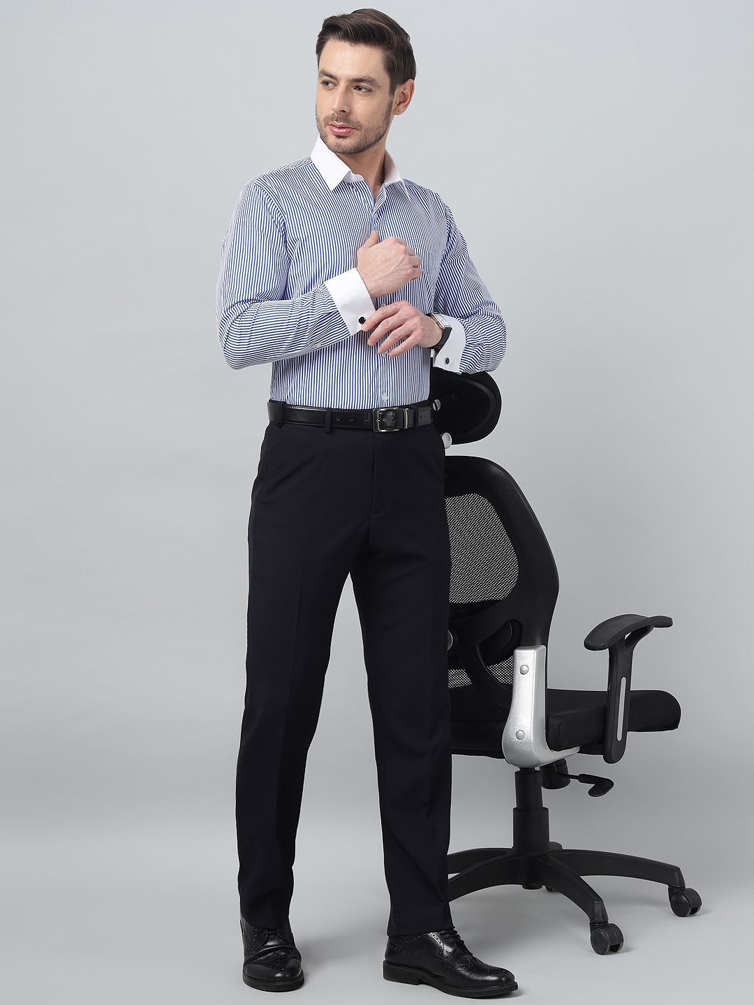 Hancock Men Classic Fit Striped Spread Collar Cuff Cuff Pure Cotton Formal Shirt