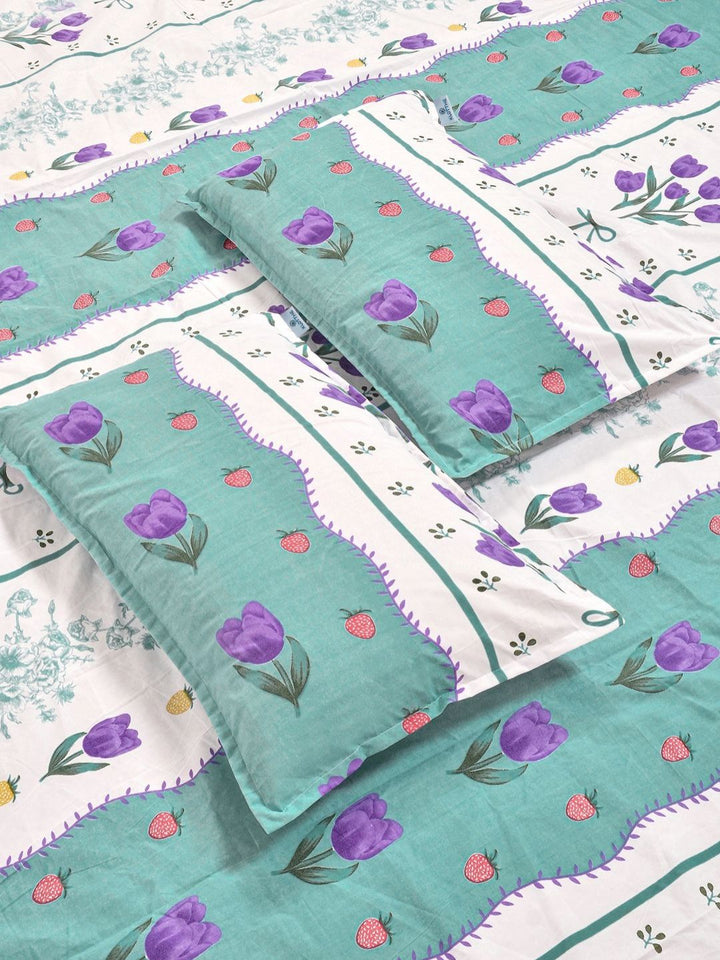 KLOTTHE Green Floral Polycotton 300 TC King Fine Bedsheet with 2 Pillow Covers-98 x 89 inches