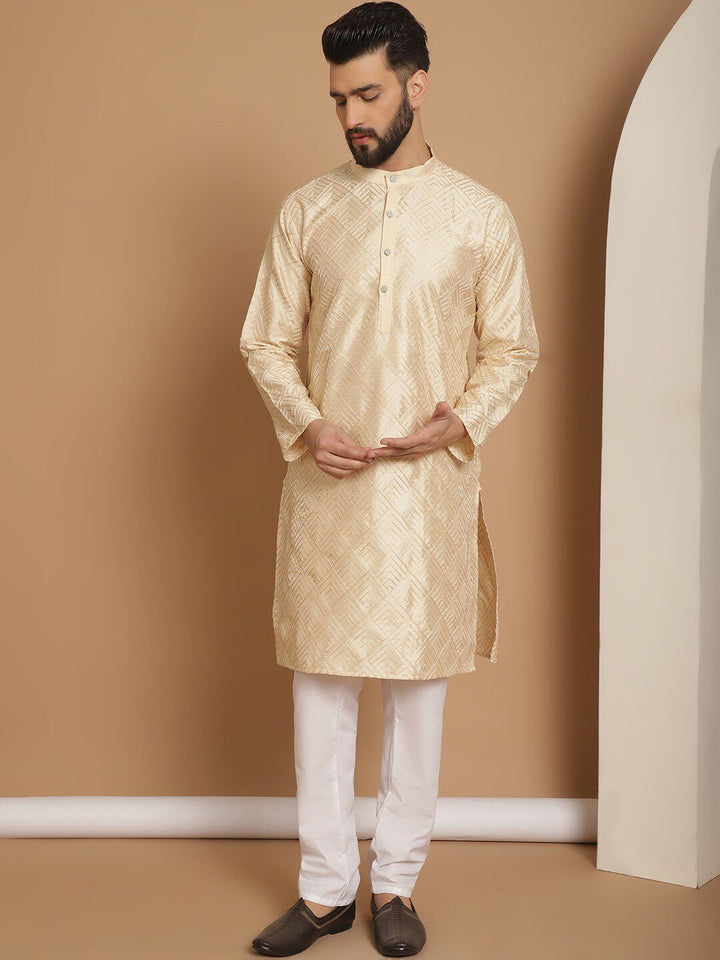 Anouk Men Geometric Embroidered Thread Work Regular Kurta With Churidar & Nehru Jacket