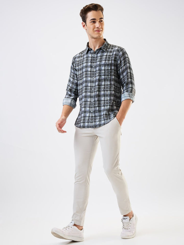 SPYKAR Men Slim Fit Spread Collar Tartan Checked Casual Shirt