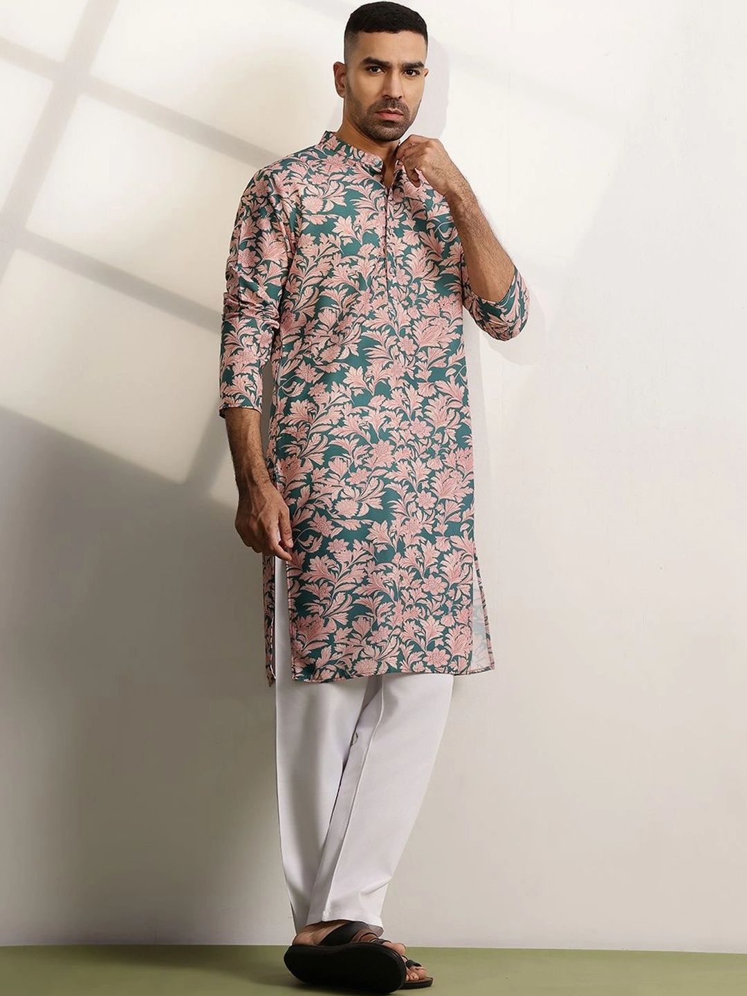Anouk Men Floral Printed Regular Kurta with Trousers