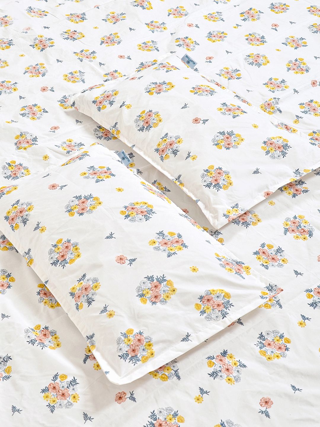 KLOTTHE Cream-Coloured Floral Printed 300 TC King Double Bedsheet Set 2.50 x 2.25 m