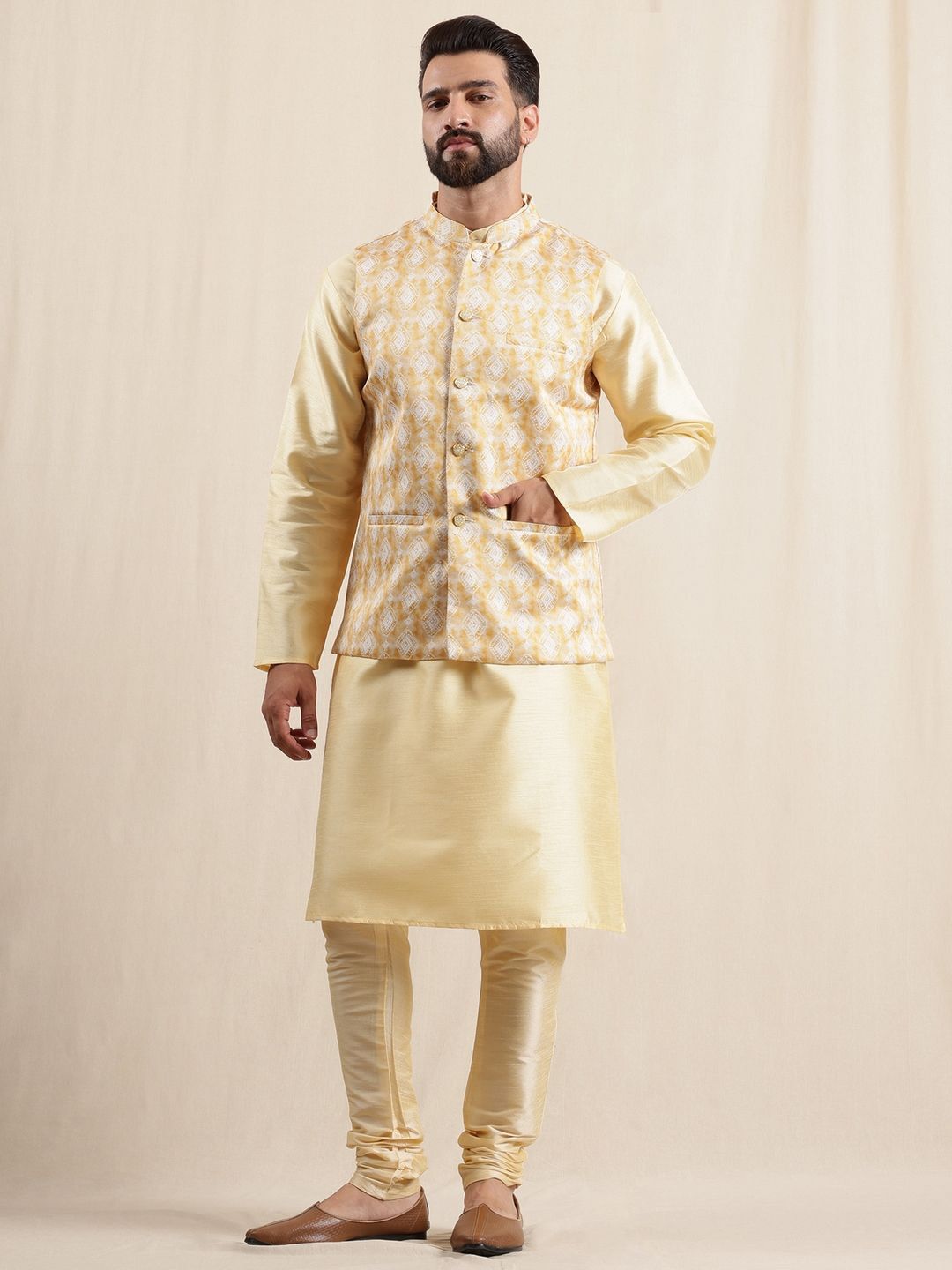 Anouk Mandarin Collar Straight Kurta With Pyjamas & Nehru Jacket