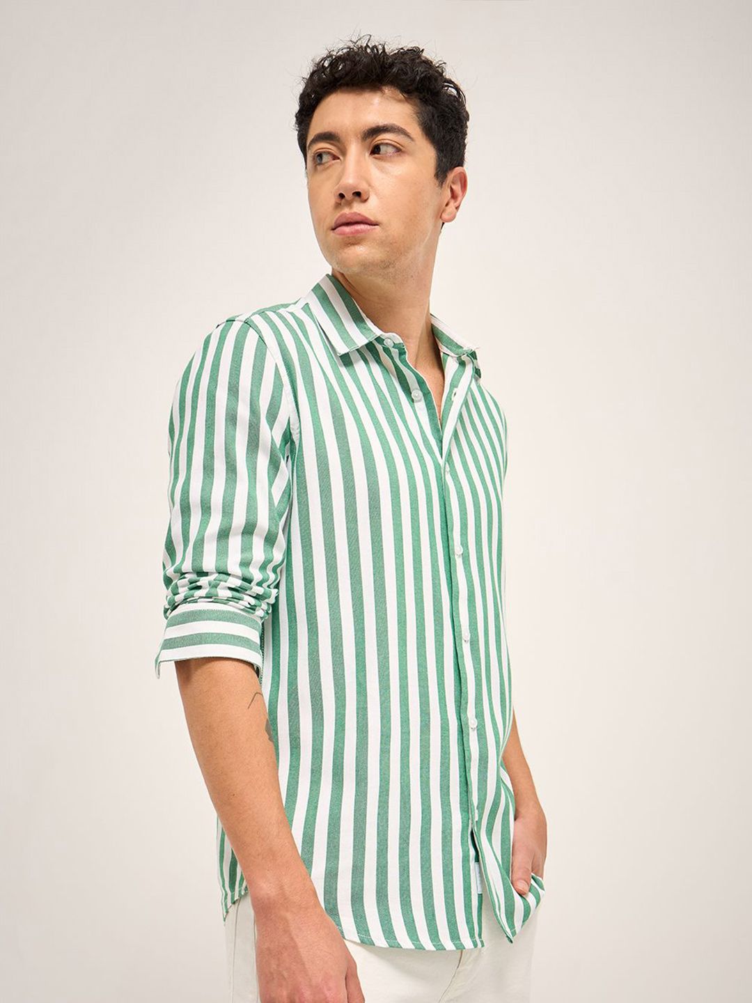 THE BEAR HOUSE Men Slim Fit Striped Casual Shirt