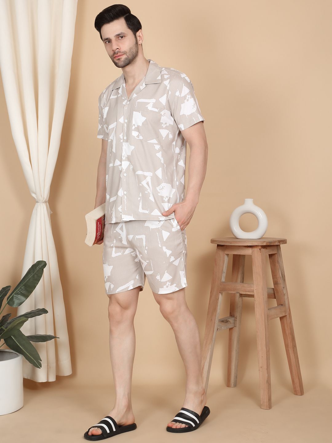 Sweet Dreams Men Printed Night suit