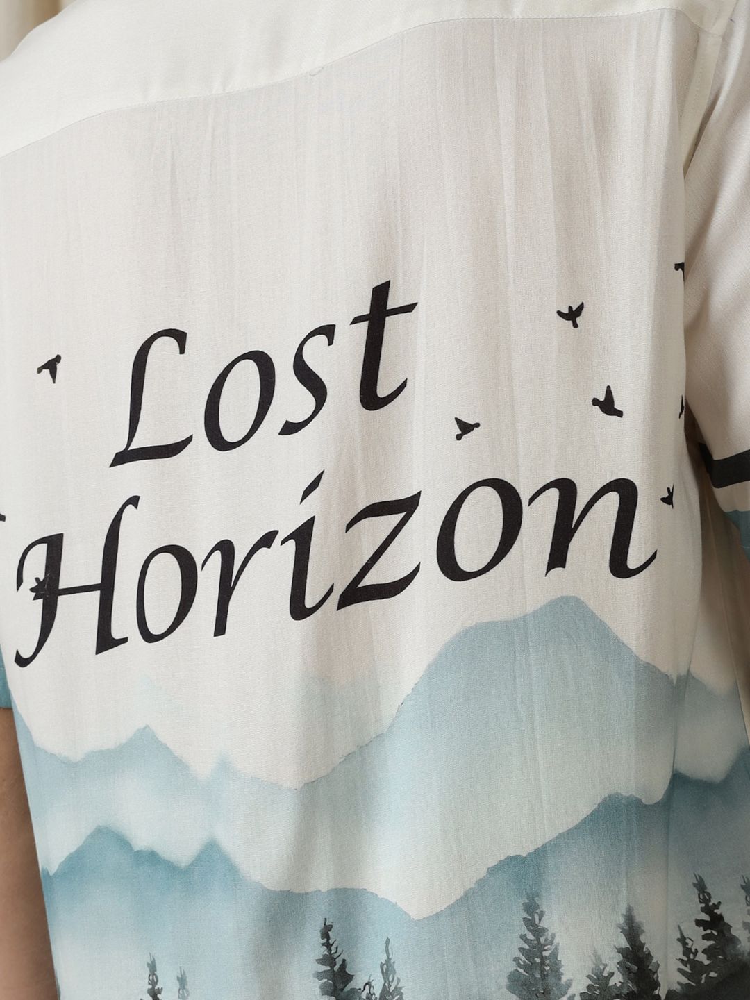 Eszett Lost Horizon Abstract Cotton Baju Lengan Pendek