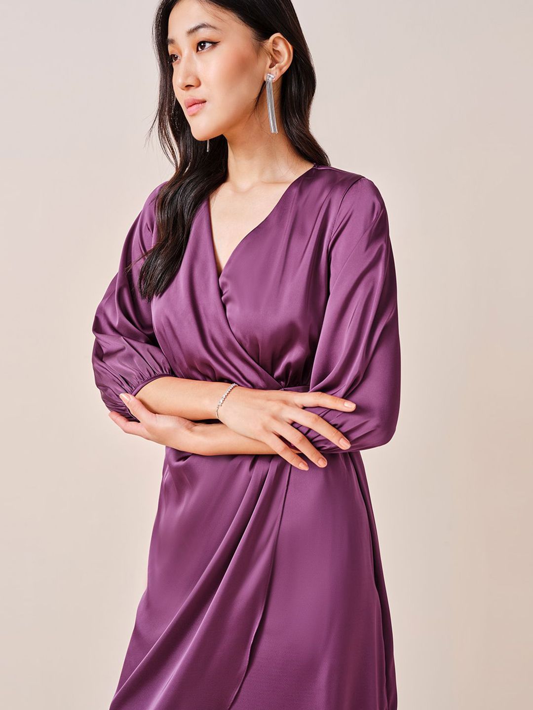 AND Women Solid V-Neck Puff Sleeve Wrap Midi Dress