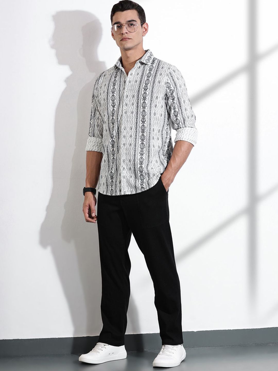 Thomas Scott Men Classic Slim Fit Opaque Casual Shirt