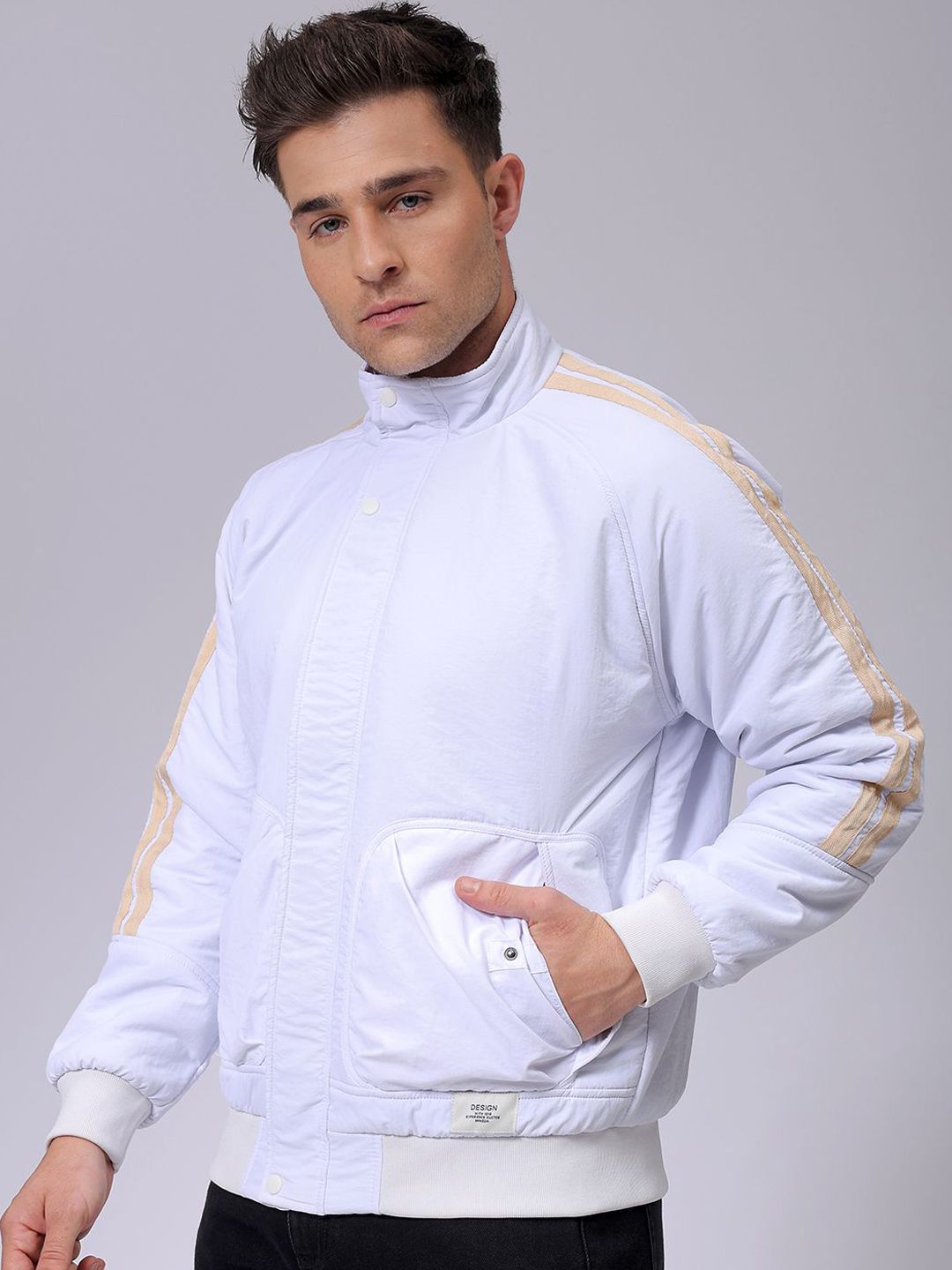 The Indian Garage Co Men Quilted Jacket