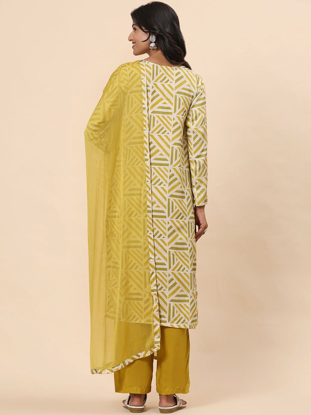 Mamicha Women Floral Printed Regular Pure Cotton Kurta with Palazzos & With Dupatta