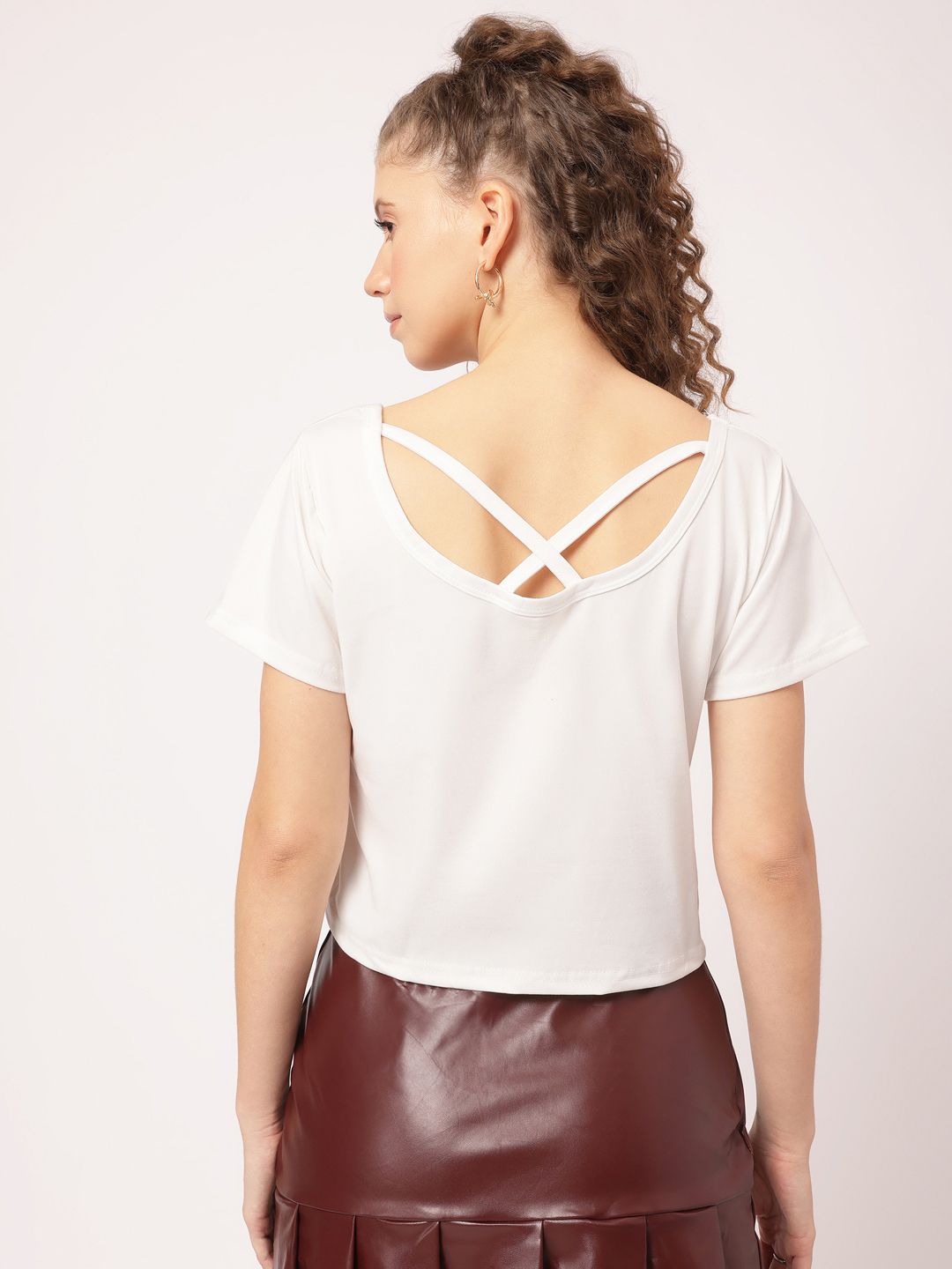 DressBerry Simplicity Chic Criss-Cross Crop Top