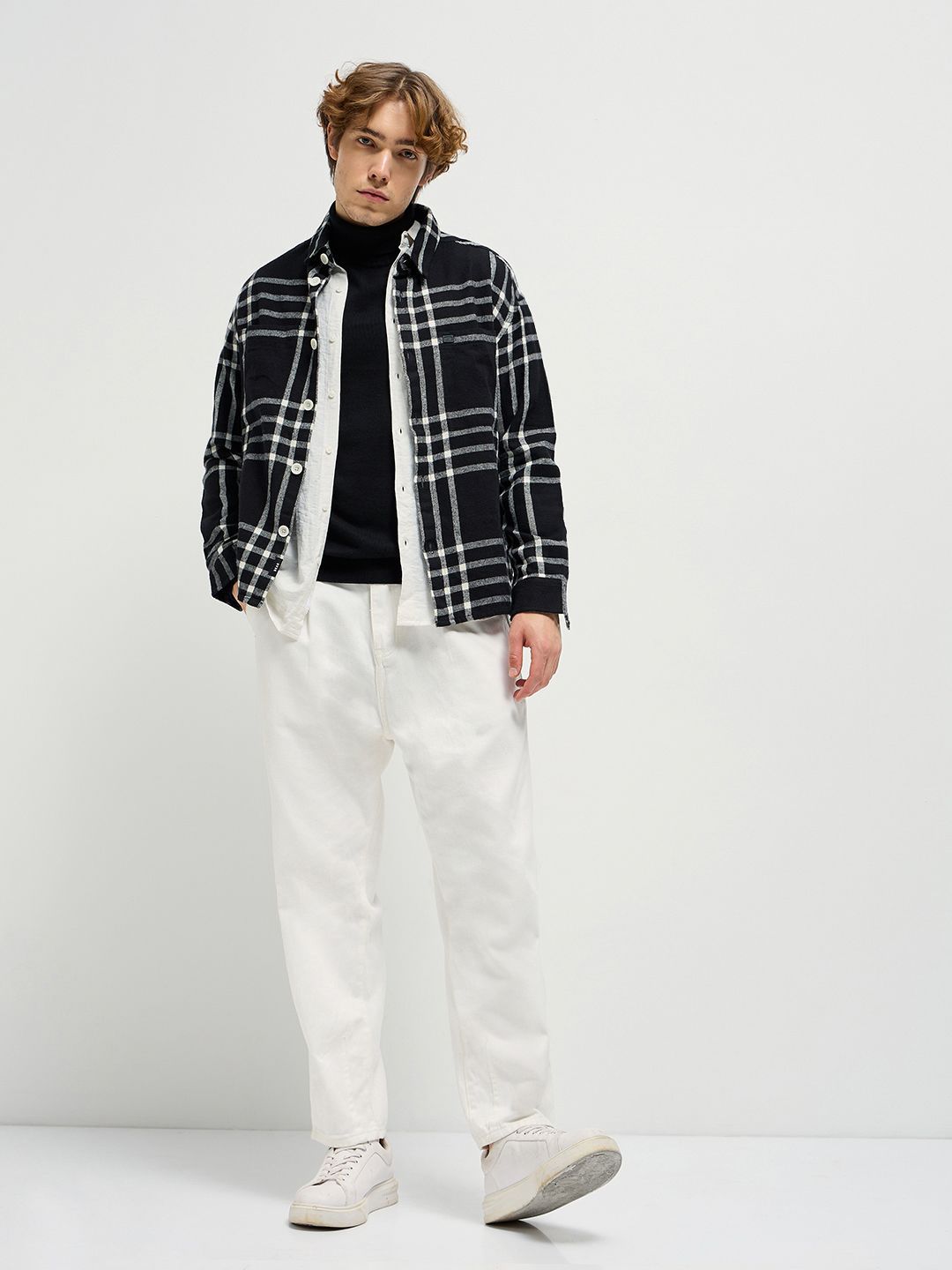 THE BEAR HOUSE Men Spread Collar Tartan Checked Cotton Relaxed Fit Casual Shirt
