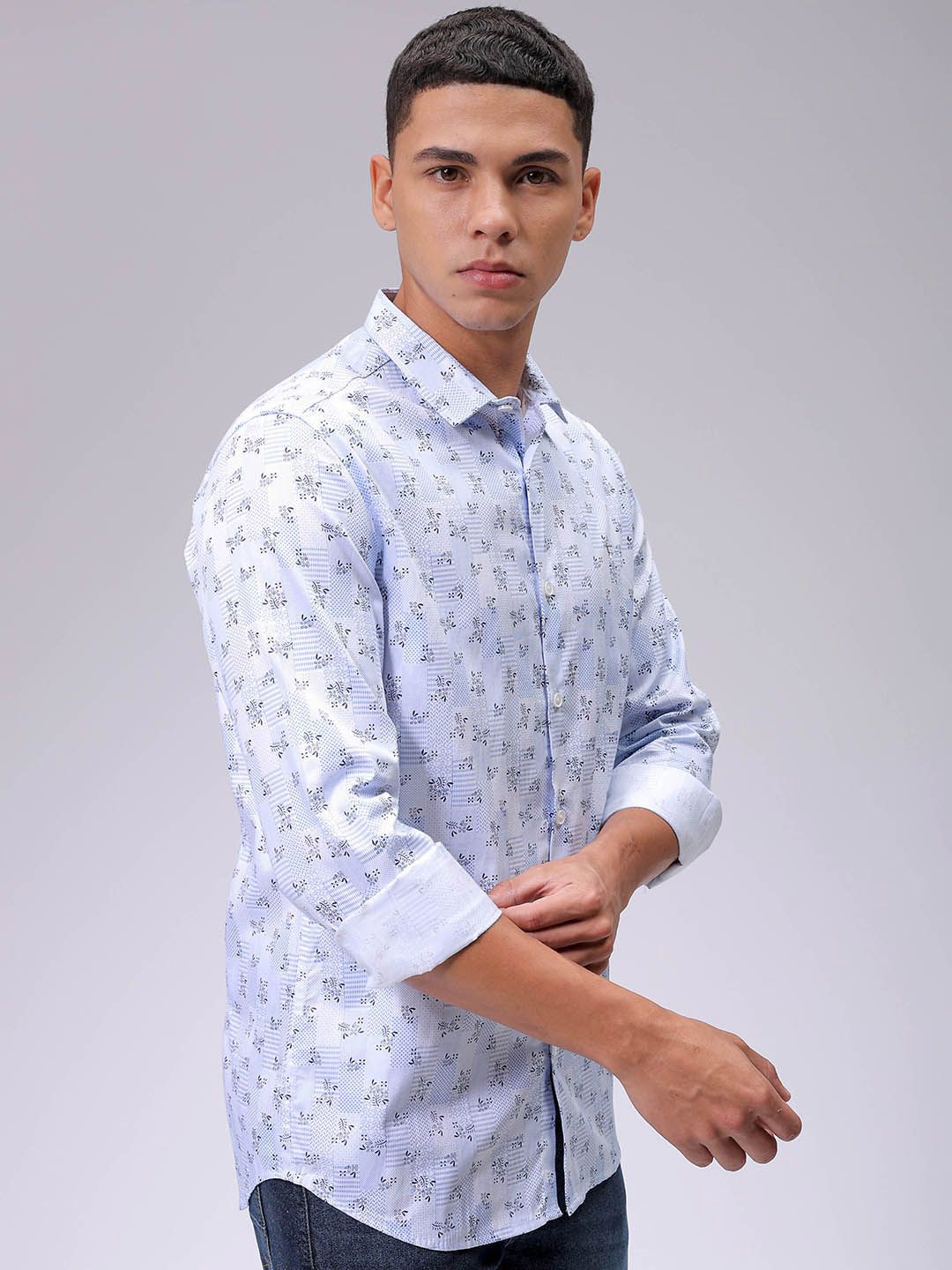 The Indian Garage Co Men Slim Fit Opaque Printed Casual Shirt