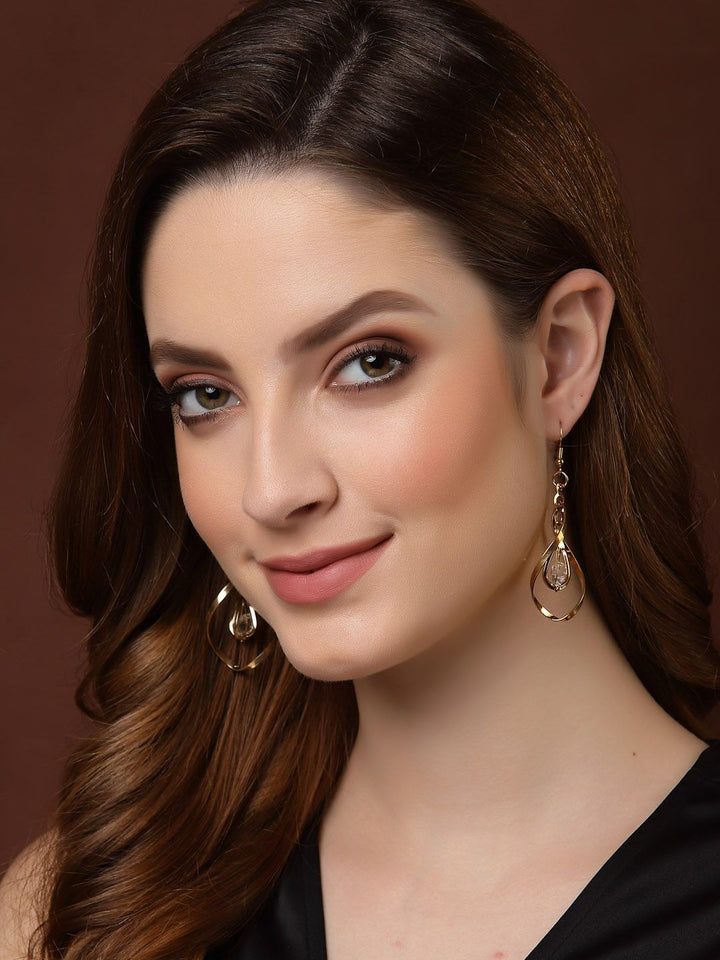 DressBerry Contemporary Drop Earrings