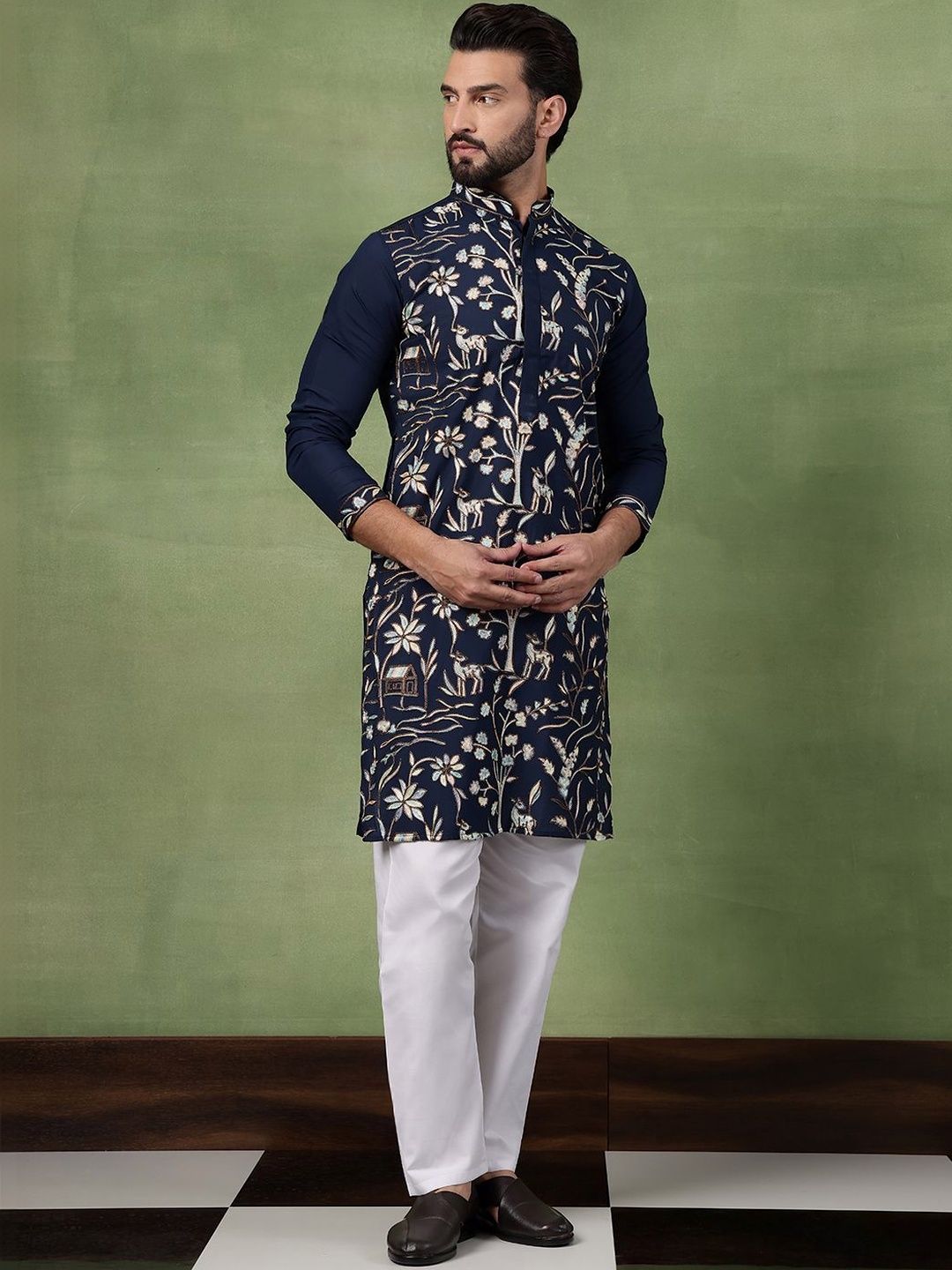 Anouk Men Animal Embroidered Regular Thread Work Pure Cotton Kurta with Pyjamas