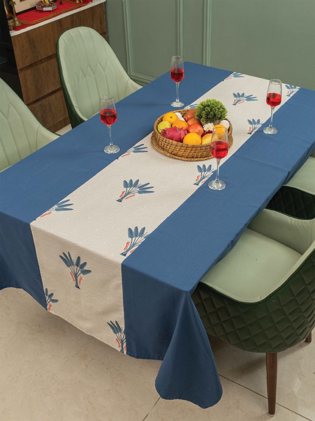 URBAN SPACE Blue & White Floral Anti-Slip Cotton 6-Seater Table Cover
