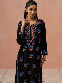 House of Chikankari Women Floral Embroidered Thread Work Indie Florals Kurta
