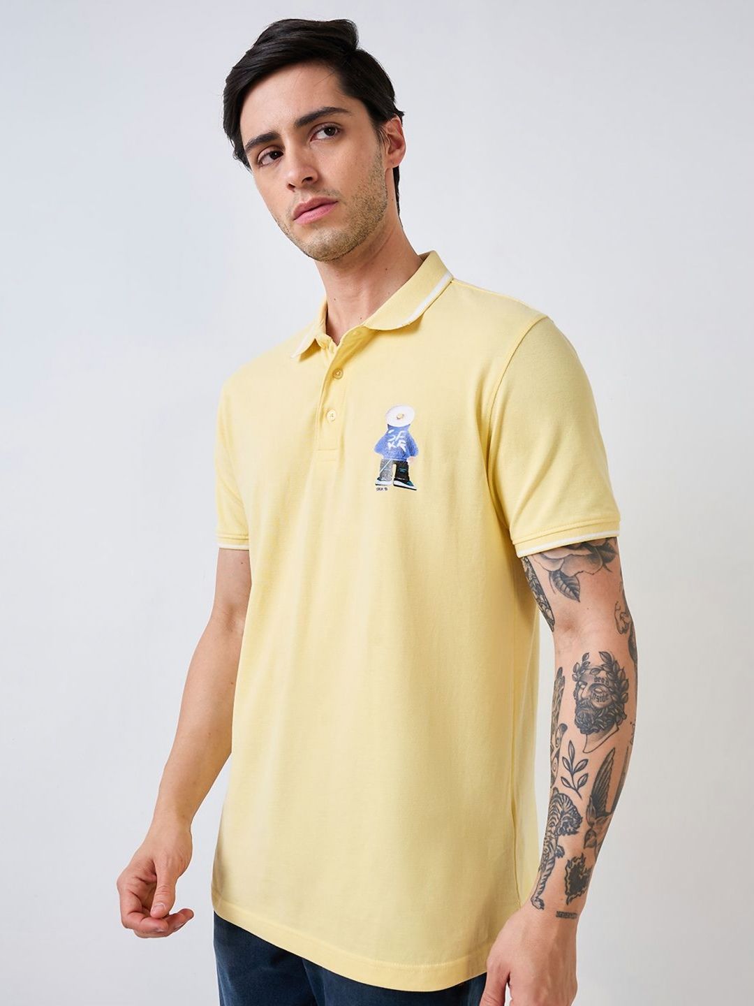 SPYKAR Men Solid Cotton Slim Fit T-shirt