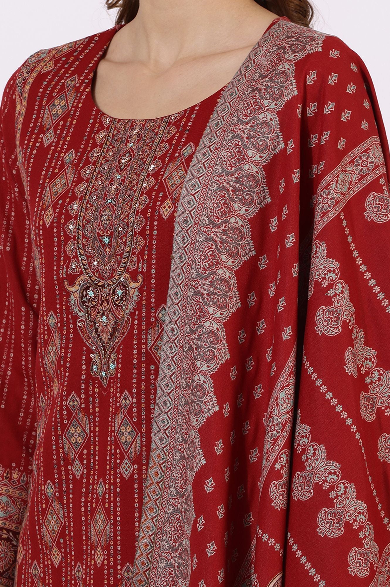 W Floral Printed U-Neck Straight Kurta With Trousers And Dupatta