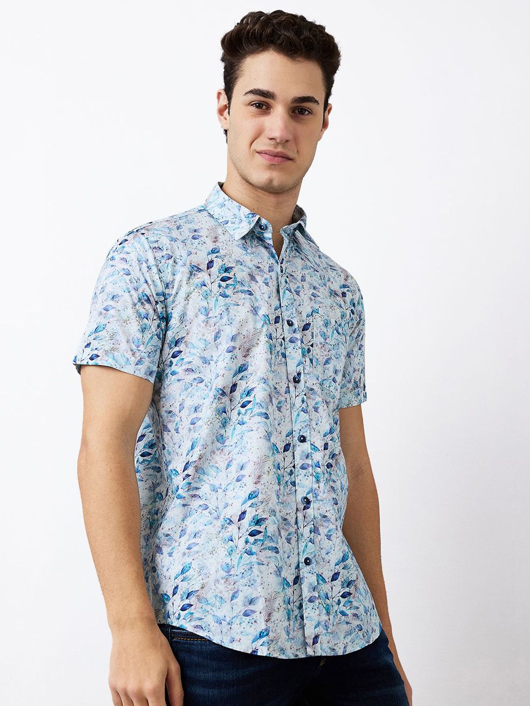 SPYKAR Men Spread Collar Floral Printed Cotton Casual Shirt