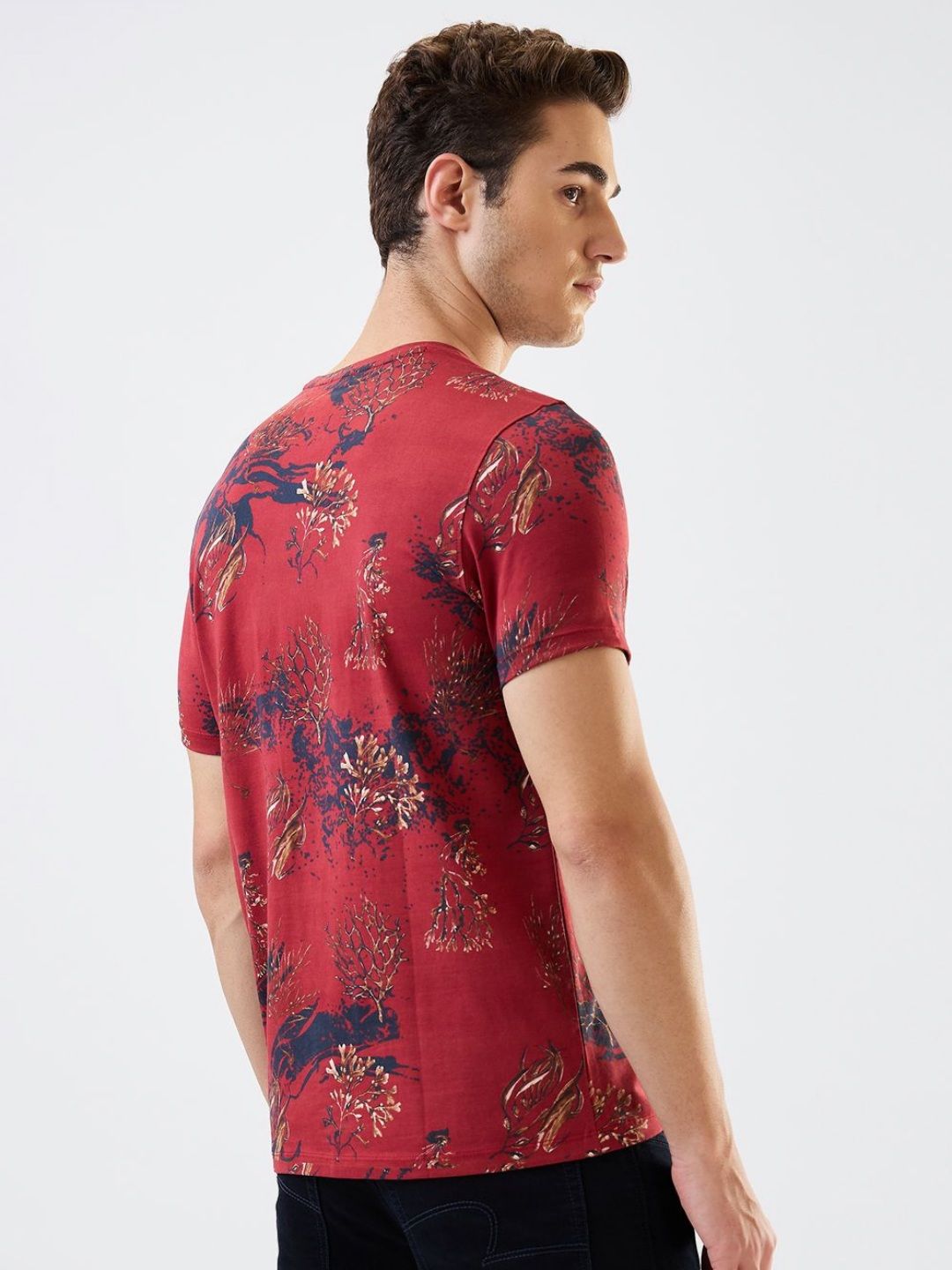 SPYKAR Men Abstract Printed Round Neck Cotton Slim Fit T-shirt