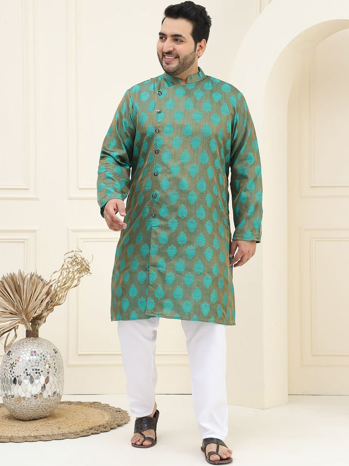 SOJANYA PLUS Plus Size Ethnic Motifs Embroidered Thread Work Kurta with Pyjamas