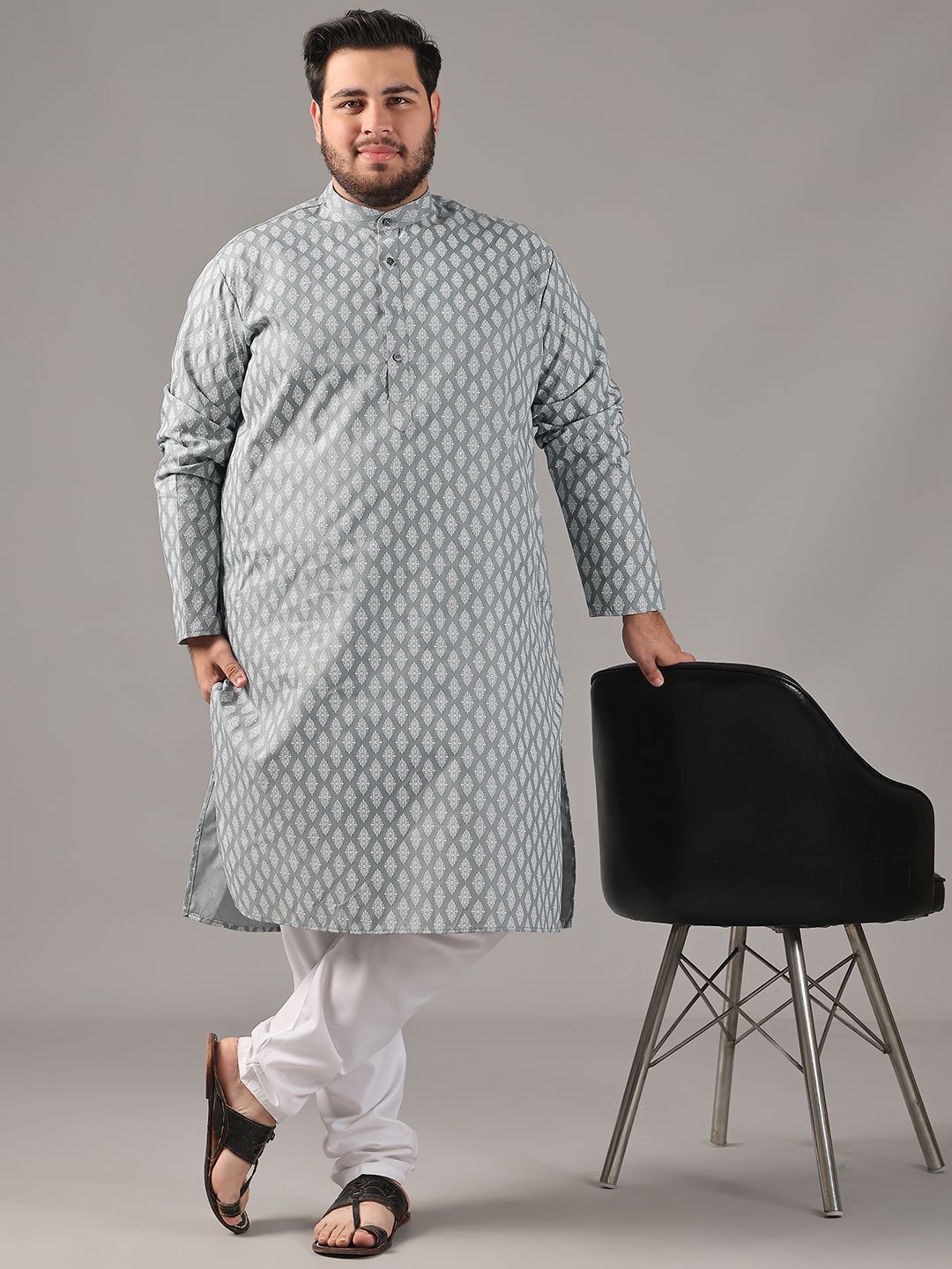 SOJANYA PLUS Plus Size Men Ethnic Motifs Printed Band Collar Straight Kurta With Pyjamas