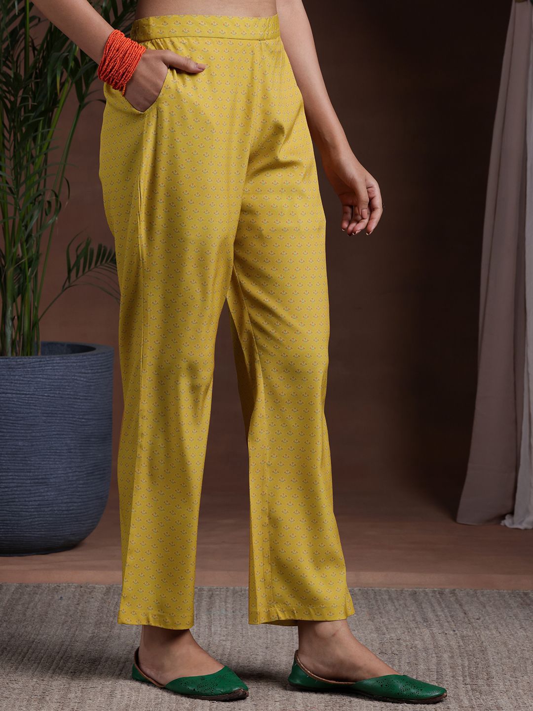 Libas Ethnic Motifs Printed Kurta with Trousers & Dupatta