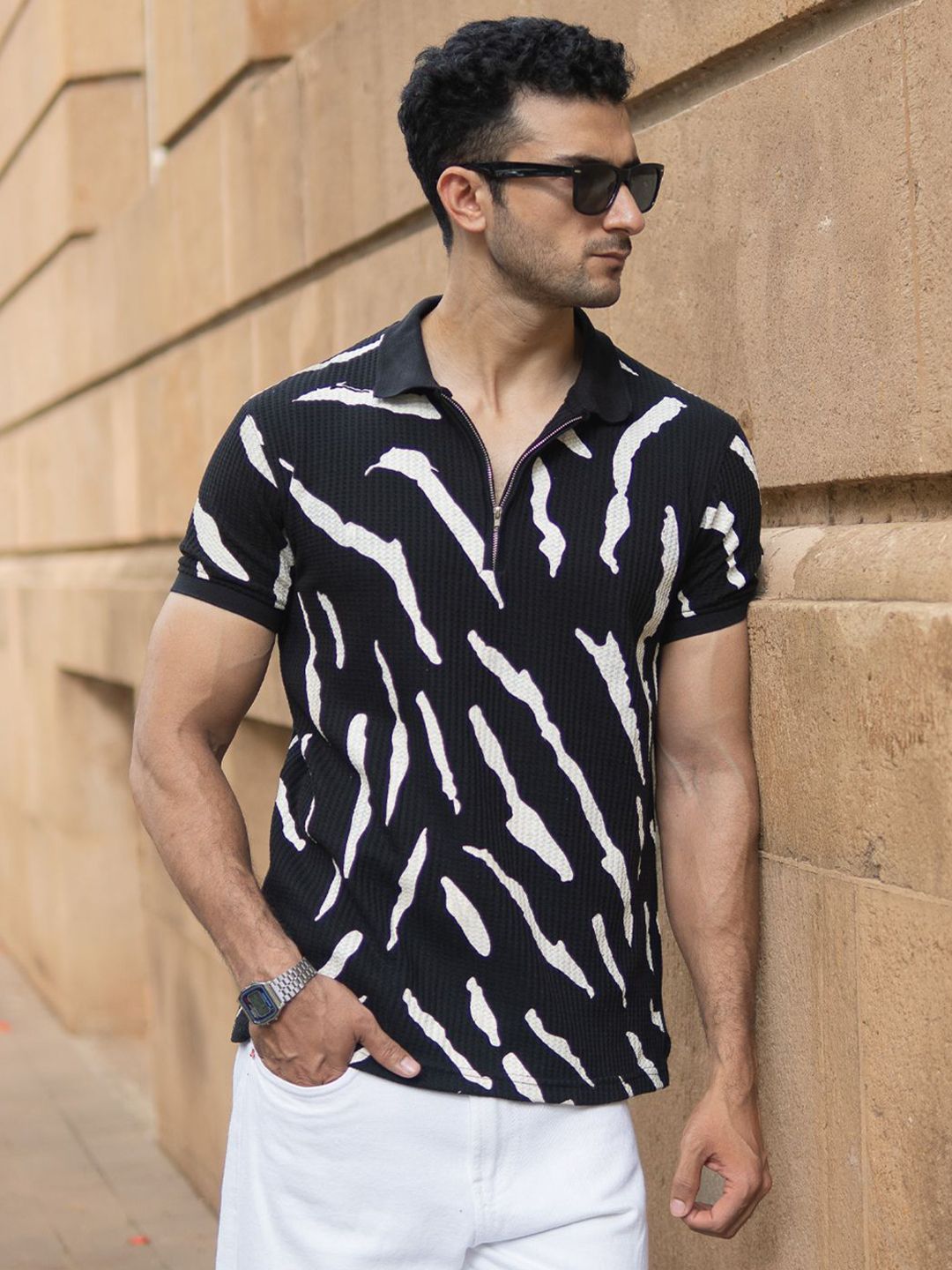 Powerlook Men Abstract Printed Polo Collar T-shirt