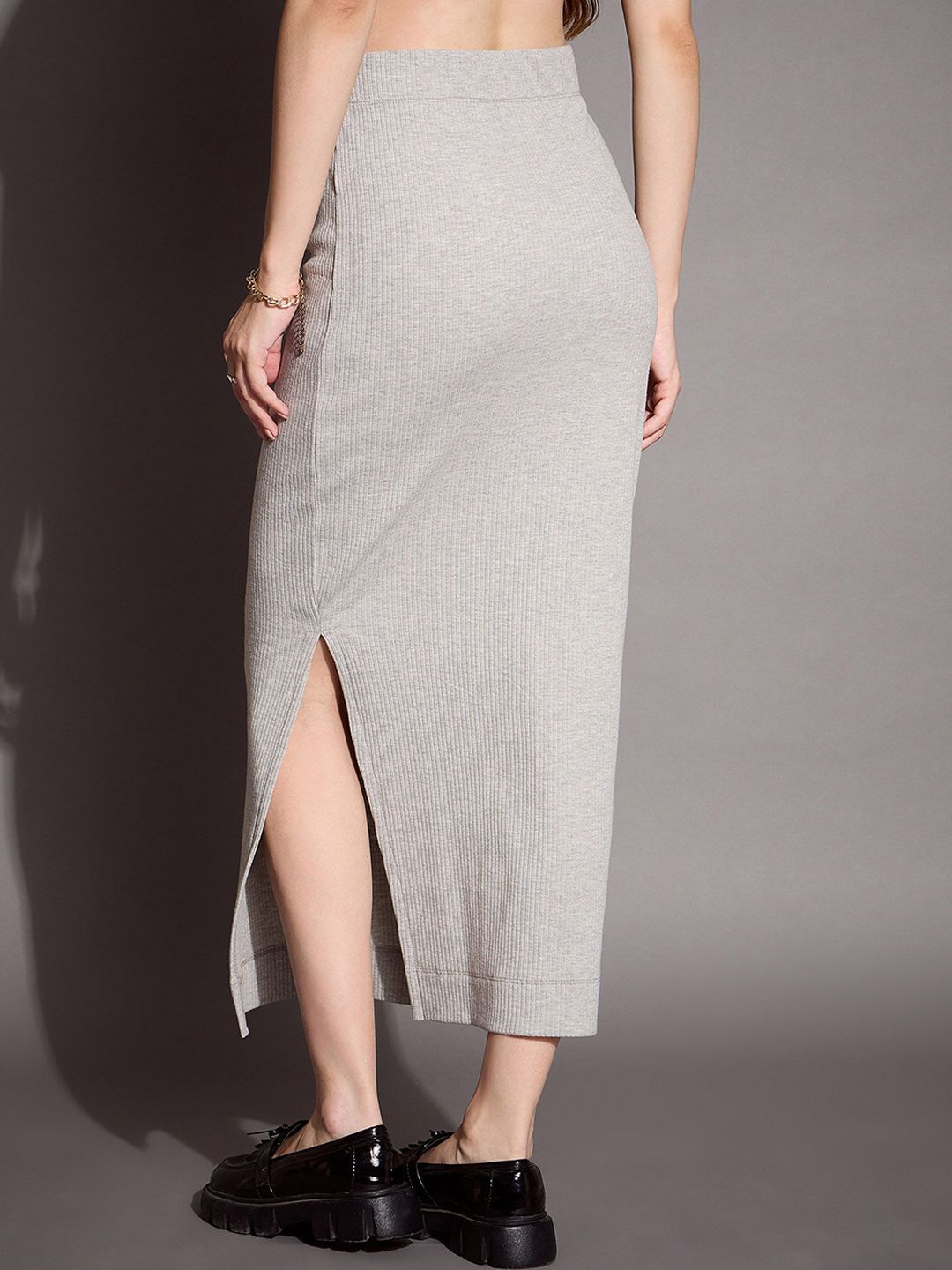 SASSAFRAS BASICS Ribbed Pencil Skirt